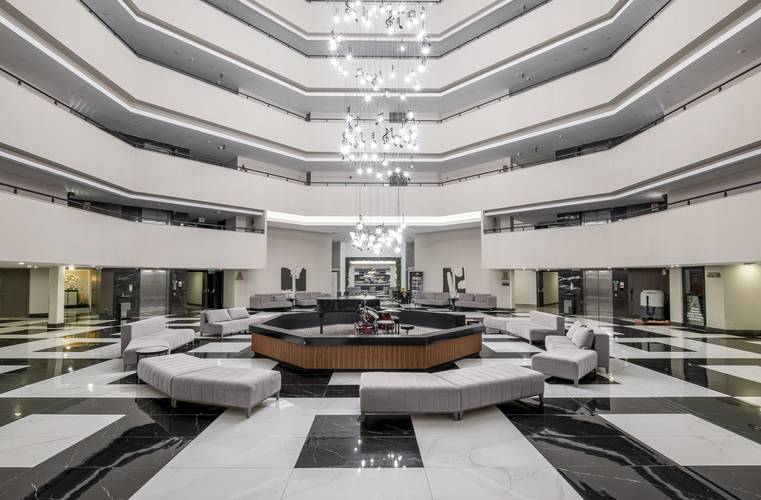 The X Belek