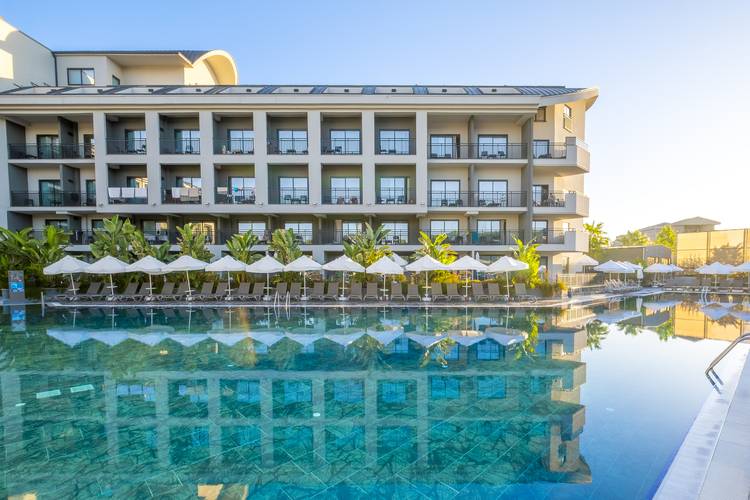 The X Belek
