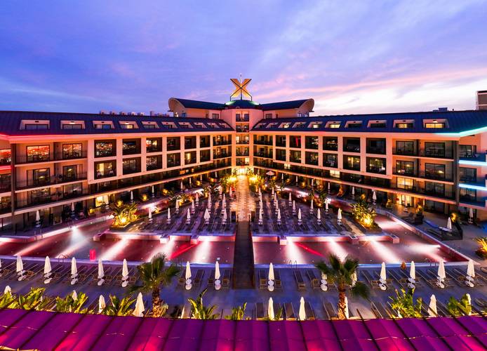 The X Belek