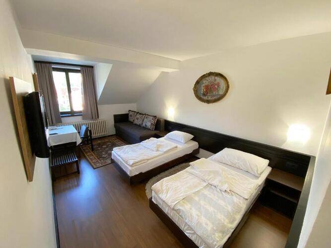 Hotel Komovi