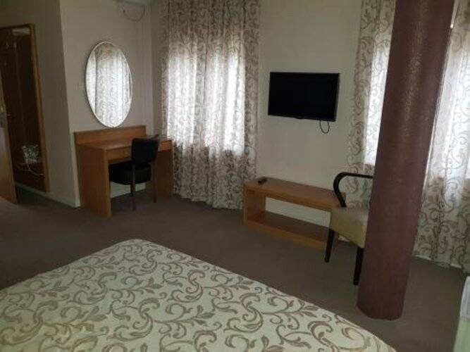 Hotel Dvor