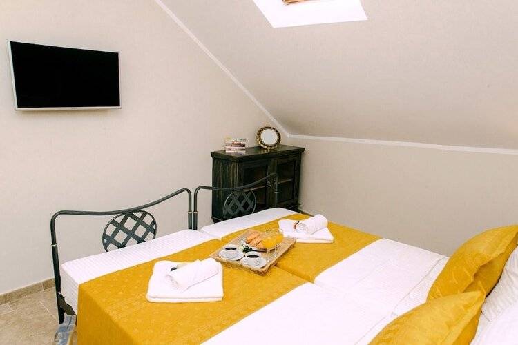 D & Sons Apartments