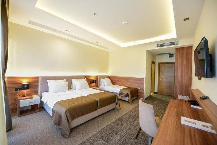 Hotel Lazaro
