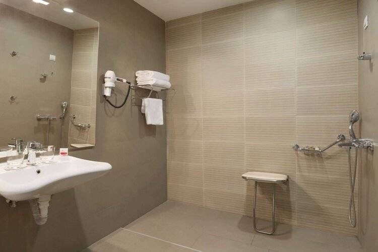 Ramada By Wyndham Podgorica