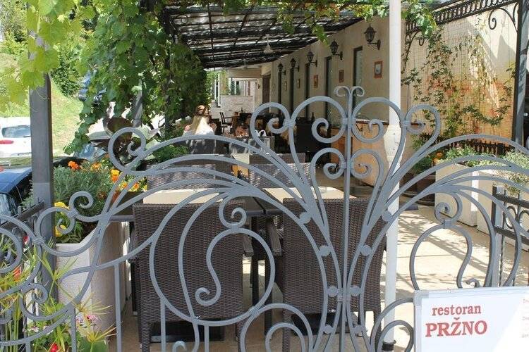 Guest House Pržno Bay