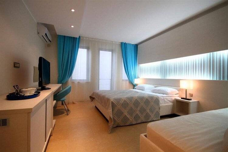 Domador Rooms