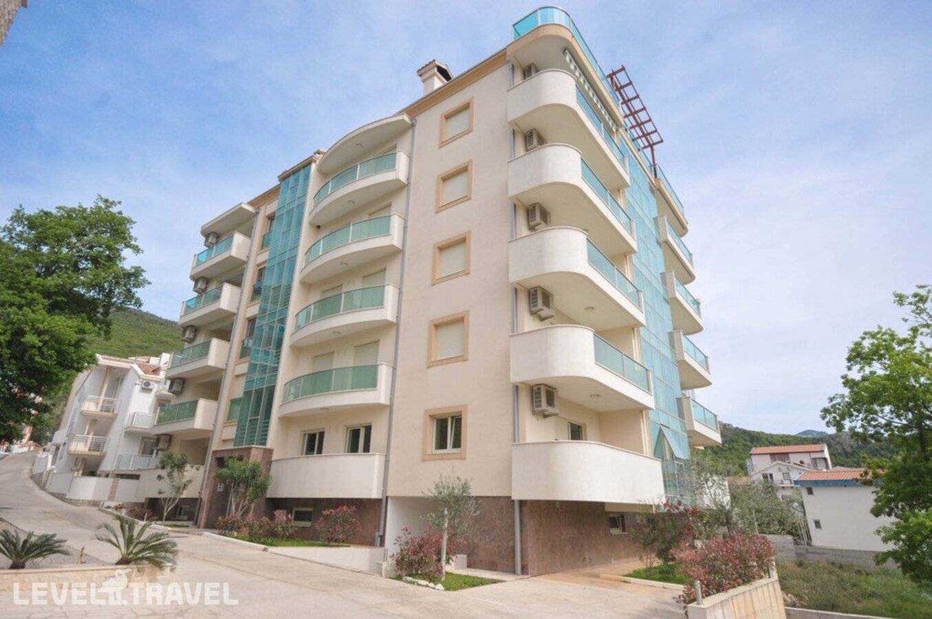 Отель Adriatic Apartments — Рафаиловичи, Черногория
