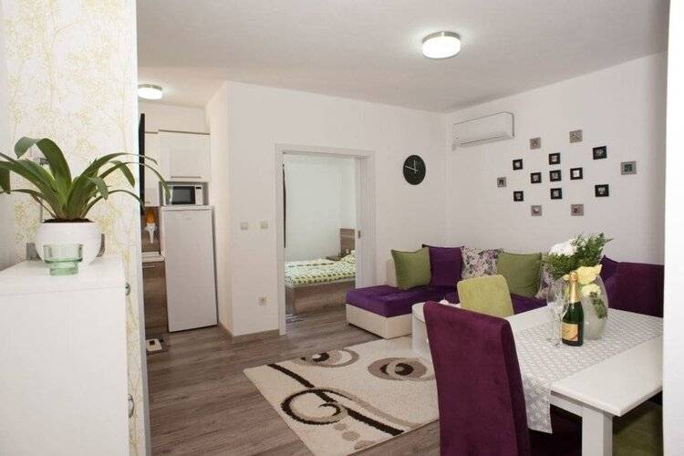 B&T Apartments