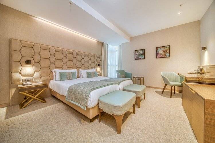 Ami Budva Petrovac