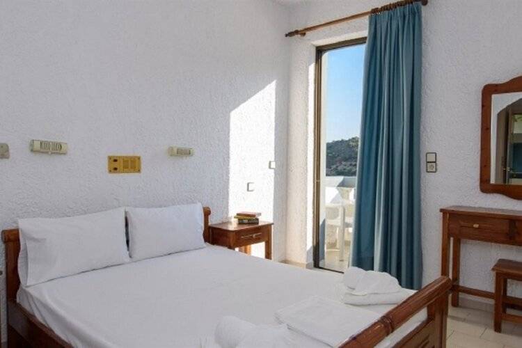 Fevro Hotel
