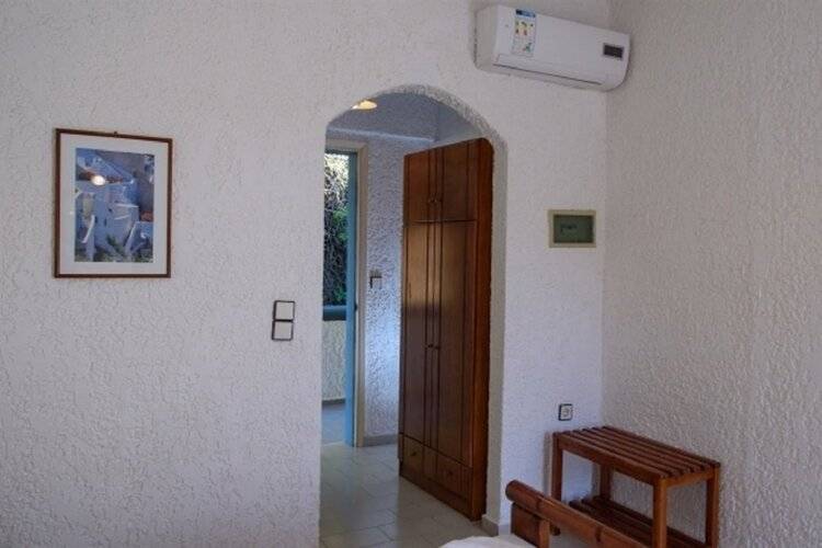 Fevro Hotel