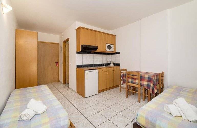 Horizon Beach Hotel