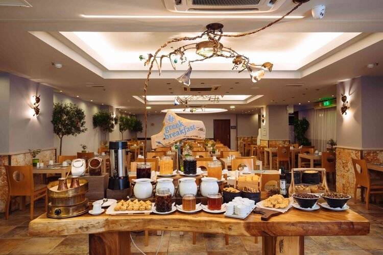 Alianthos Garden Hotel