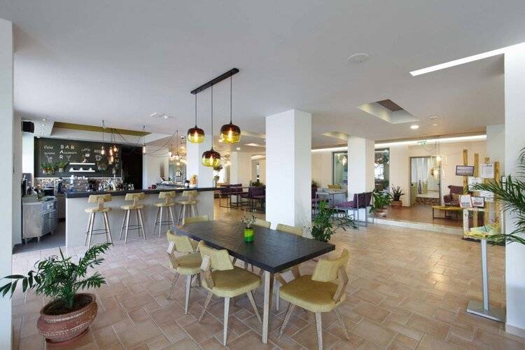 Alianthos Garden Hotel