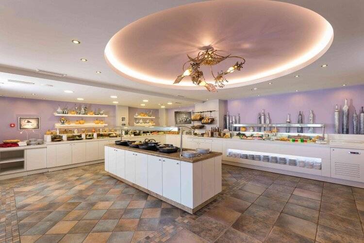 Alianthos Garden Hotel