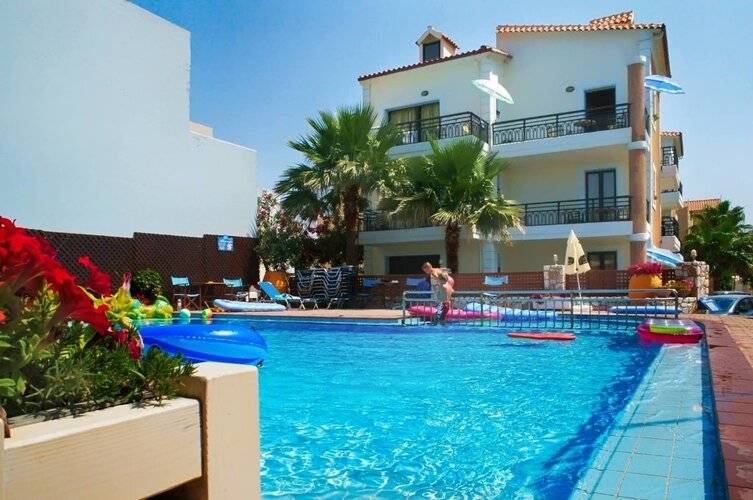 Alkionides Seaside Apartments