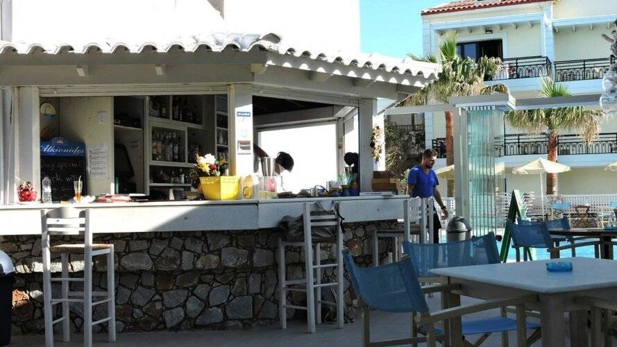 Alkionides Seaside Apartments