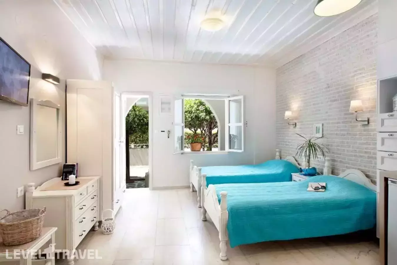 Alkionides Seaside Apartments