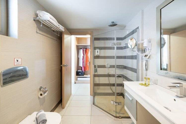Iolida Beach Luxury Resort
