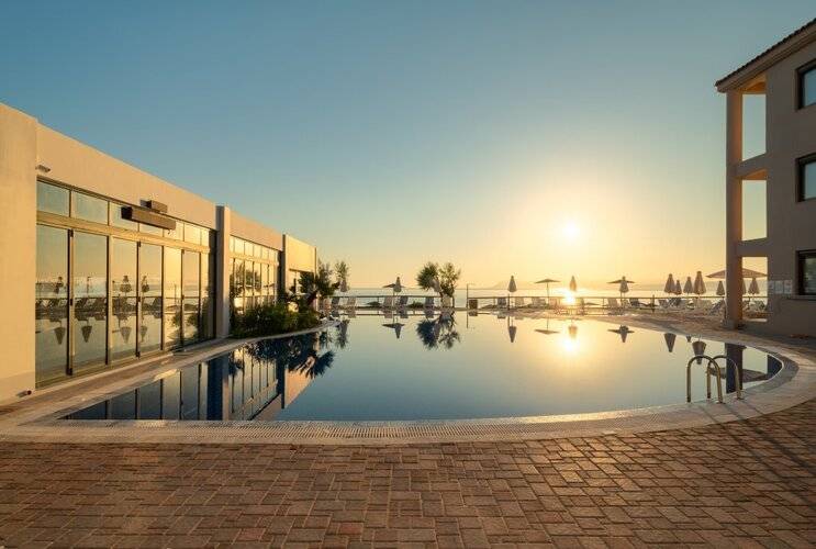 Iolida Beach Luxury Resort
