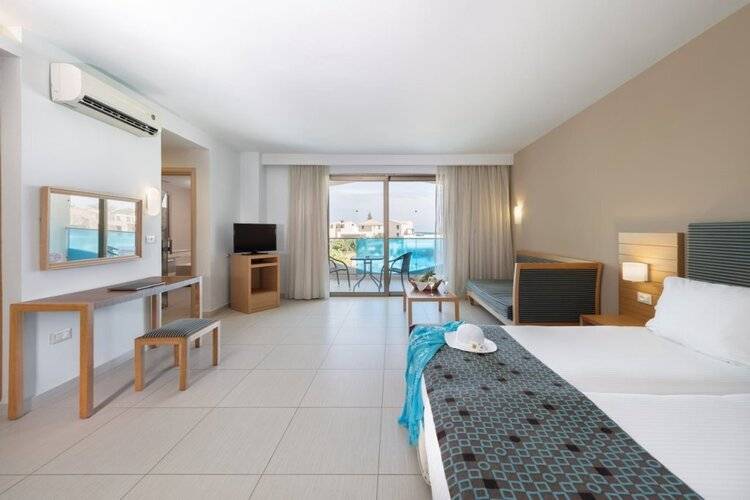 Iolida Beach Luxury Resort