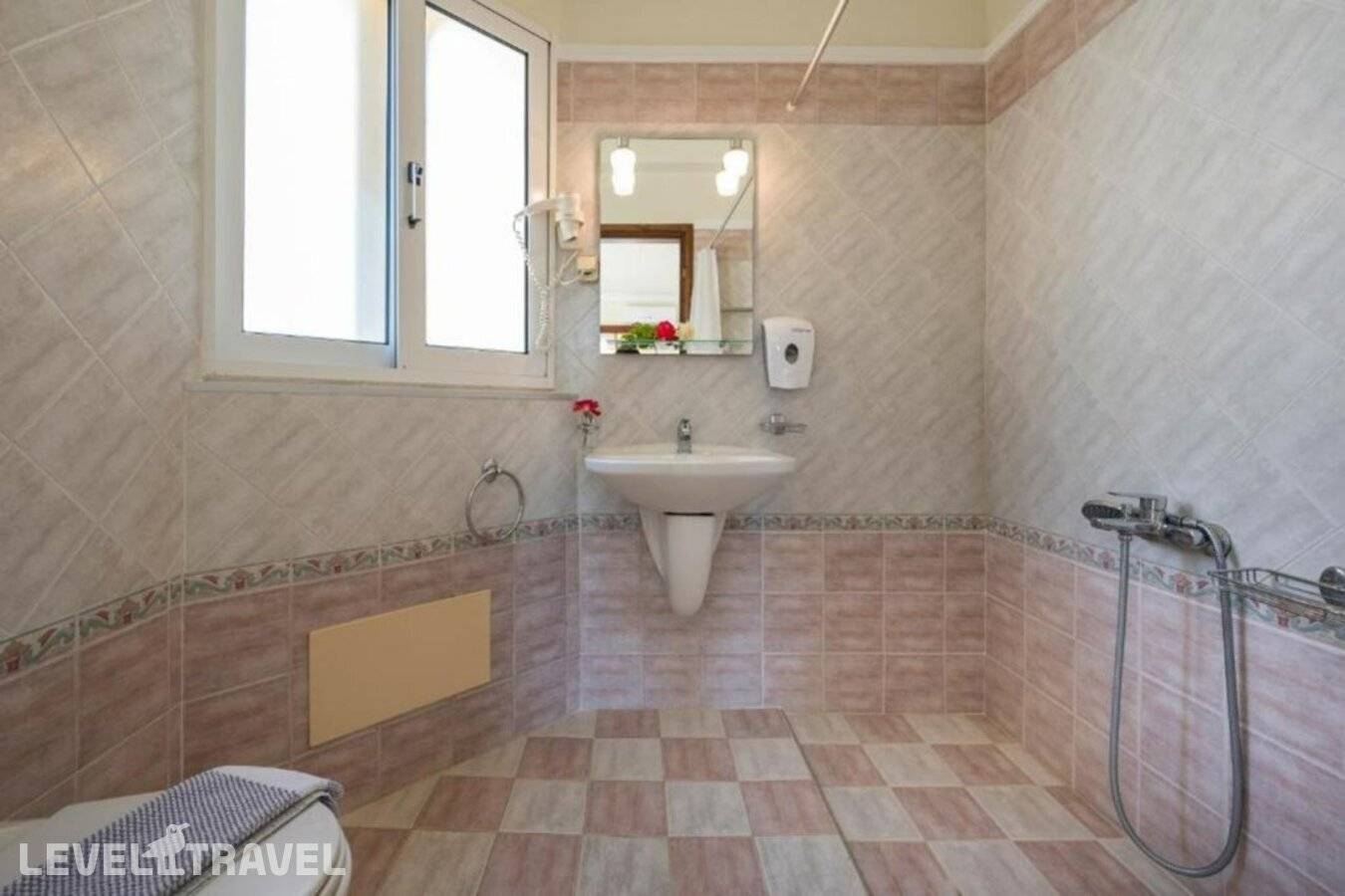 Изображение отеля 12