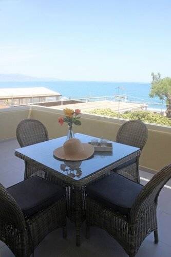 Effi Apartments
