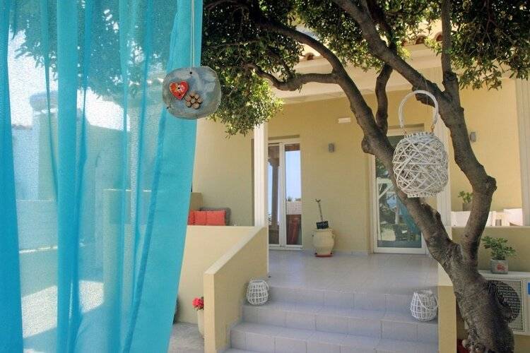 Effi Apartments