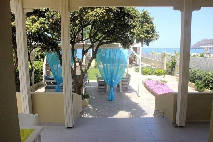 Effi Apartments