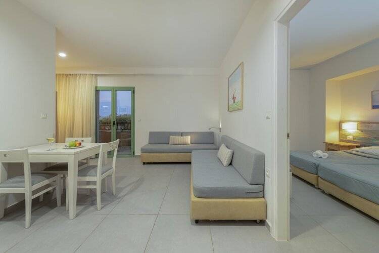 Erato Beach Hotel
