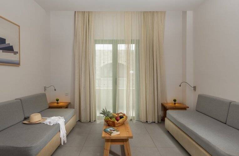 Erato Beach Hotel