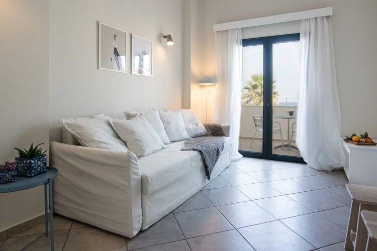 Gt Beach Hotel