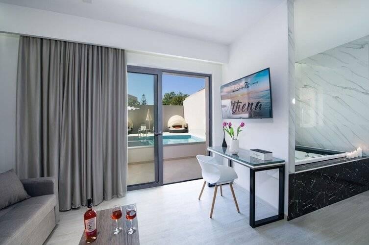 Xsuites