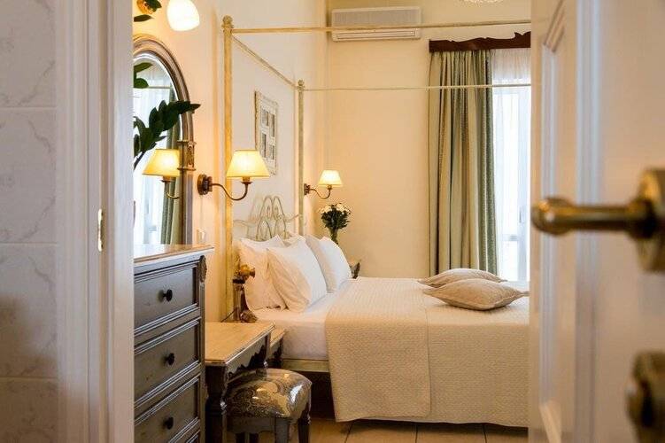 Ikaros Art Hotel
