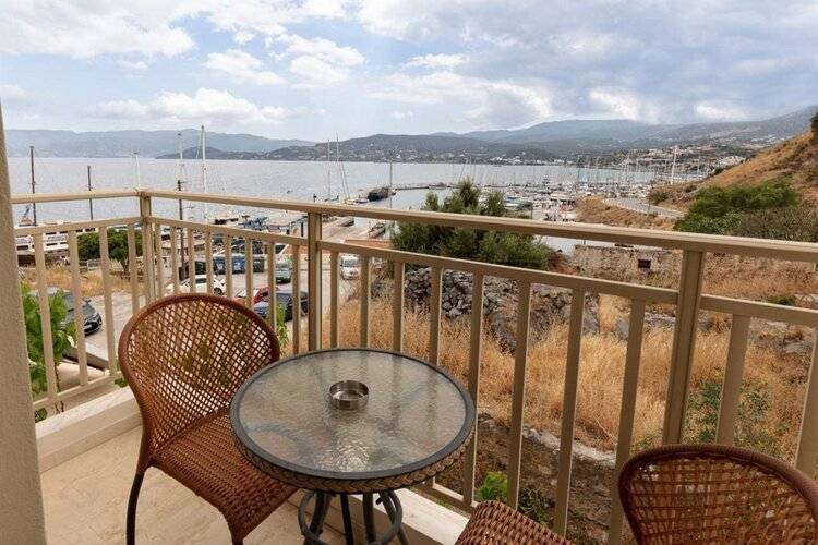 Kitro Beach Hοtel