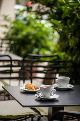 Athens Odeon Hotel
