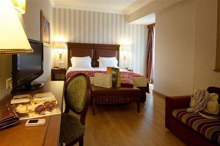 Electra Hotel Athens