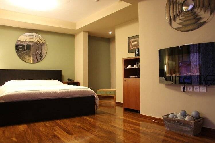 Andromeda Suites And Apartments