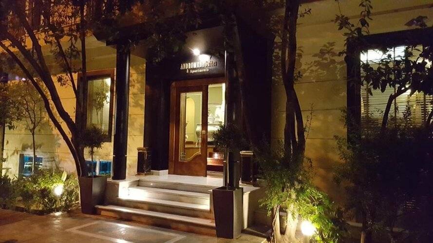 Andromeda Suites And Apartments