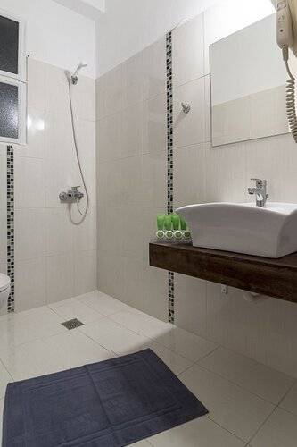 Ares Athens Hotel