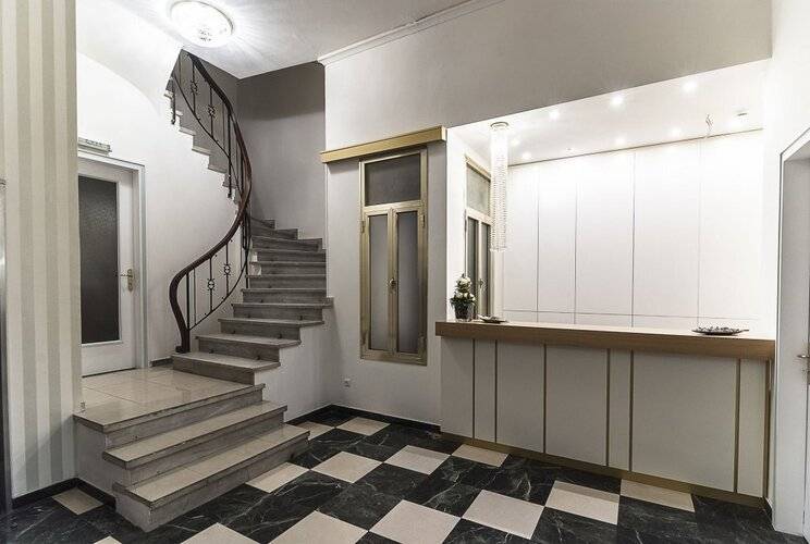 Ares Athens Hotel