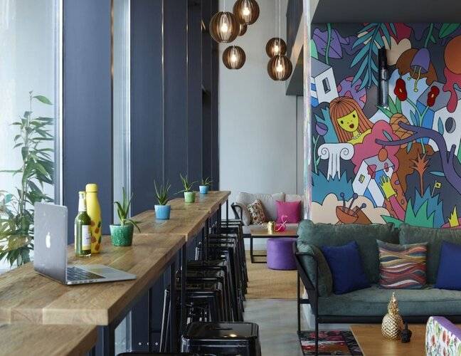 Moxy Athens City
