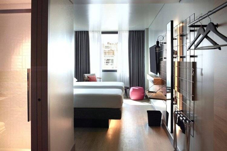 Moxy Athens City