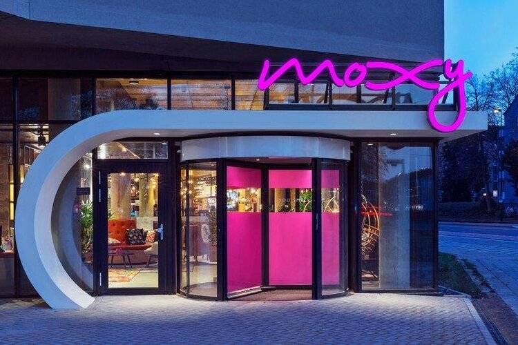 Moxy Athens City