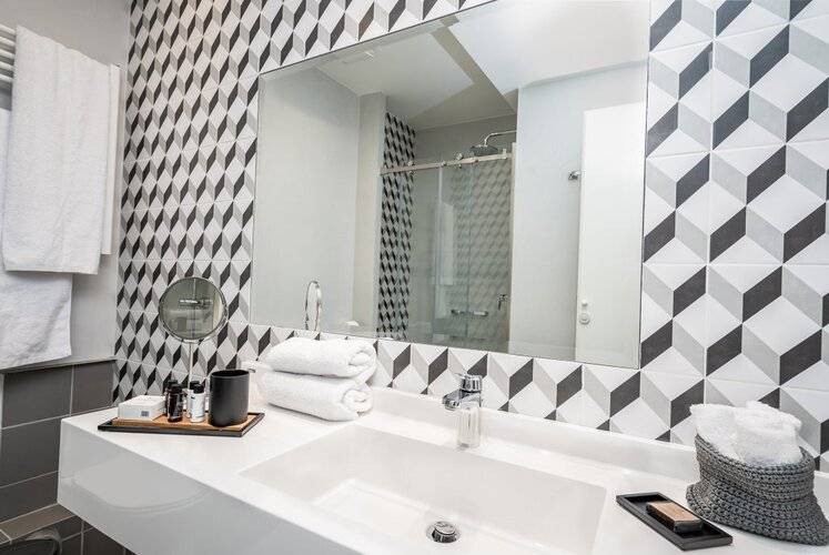 Urban Nest - Suites & Apartments