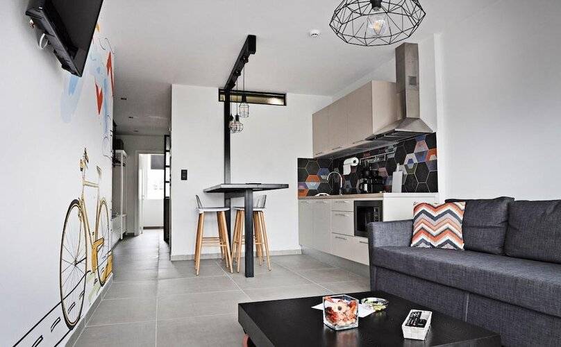 The Athenians Modern Apartments