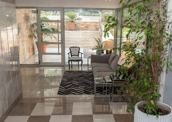 Urban Residence