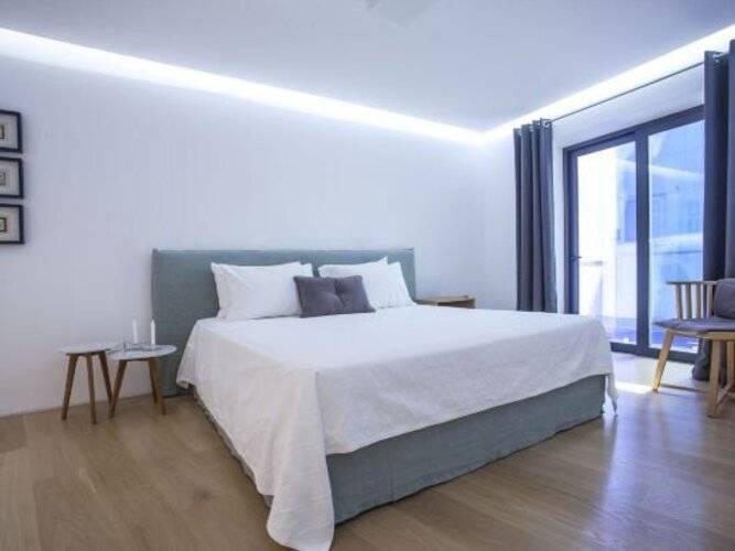 Urban Stripes Athens