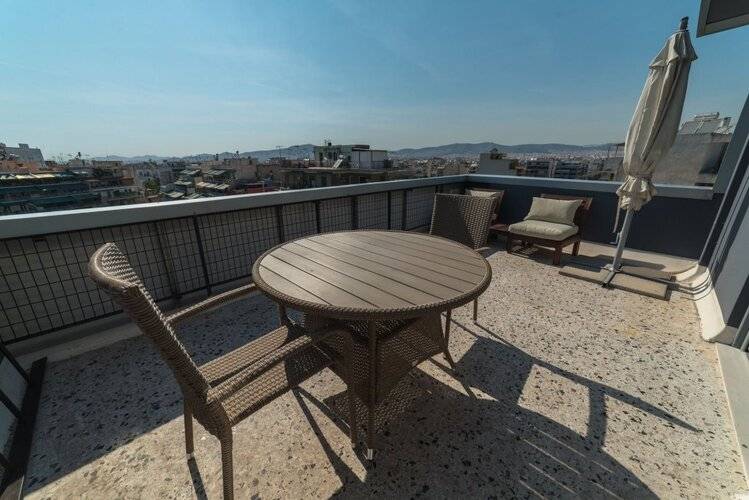 Connect Studios & Apartments