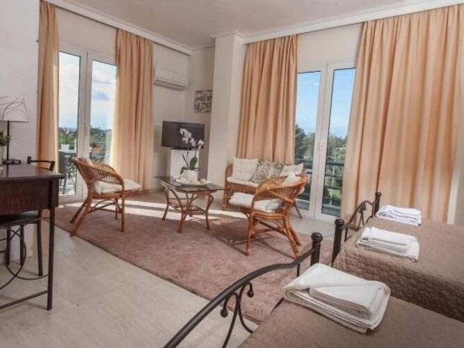 Minavra Hotel